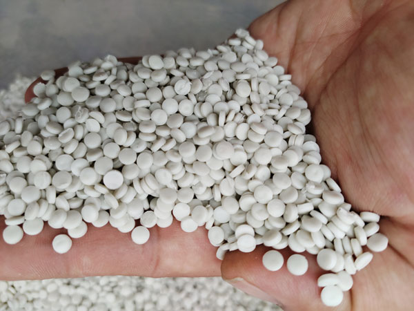 湖州白色HDPE低压再生颗粒