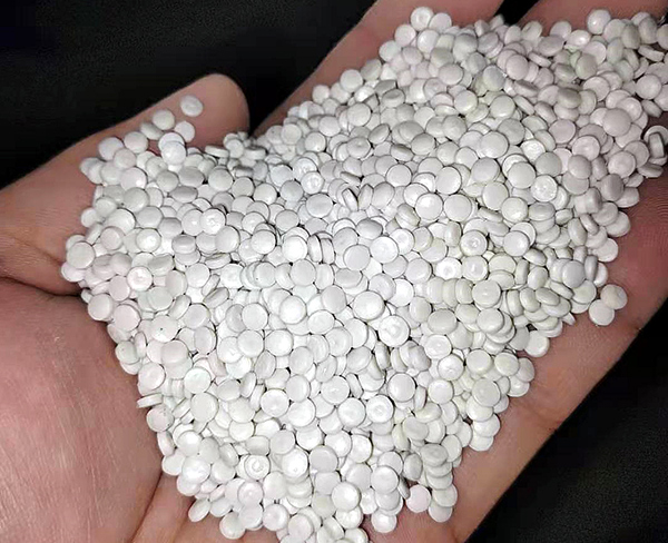 湖州中空吹塑户外家具HDPE专用颗粒